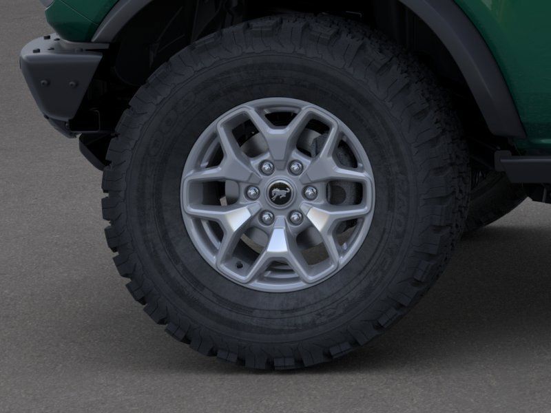 Vehicle image 26 of 40