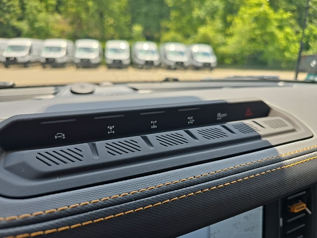 Vehicle image 40 of 40