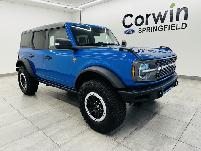 Vehicle image 3 of 43