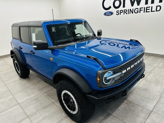 Vehicle image 4 of 43