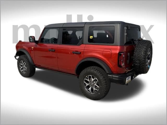 Vehicle image 7 of 23
