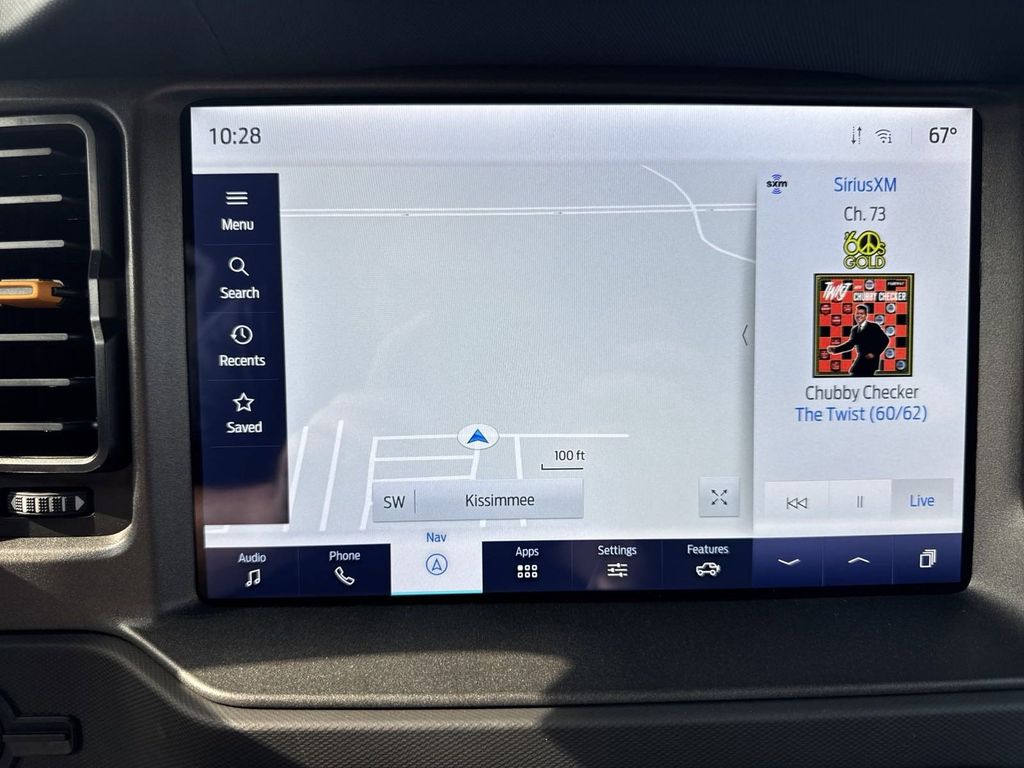 Vehicle image 15 of 23