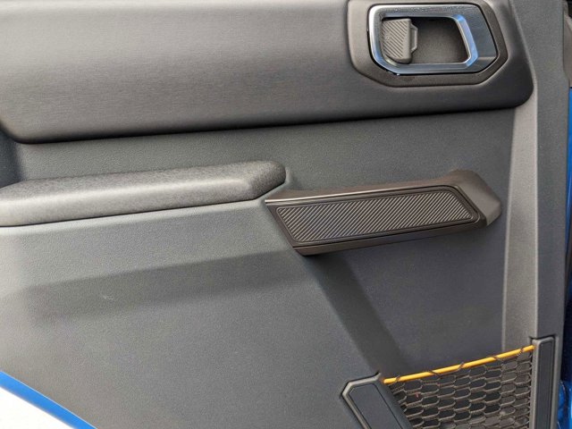 Vehicle image 26 of 36