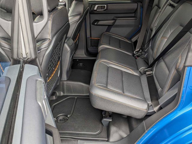 Vehicle image 27 of 36