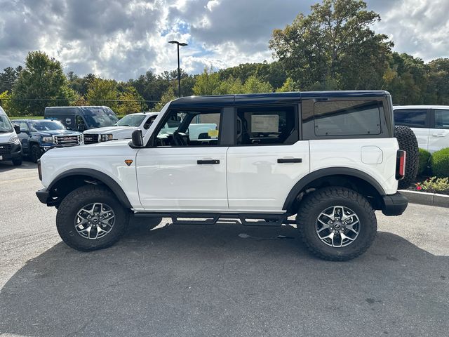 Vehicle image 8 of 31