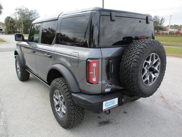 Vehicle image 6 of 25