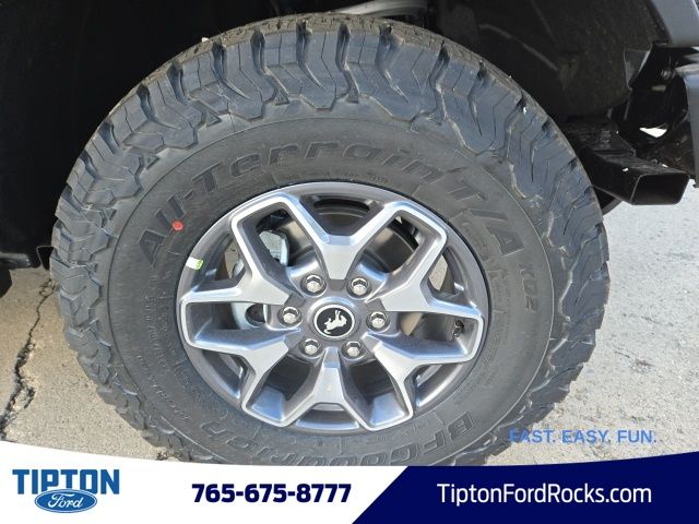 Vehicle image 10 of 42