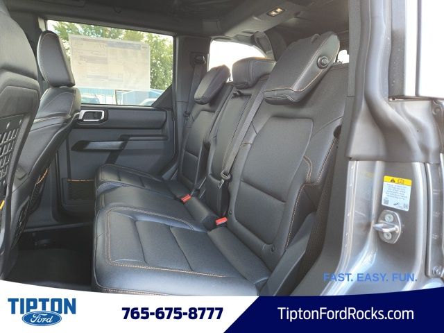 Vehicle image 13 of 42