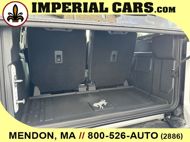 Vehicle image 9 of 22
