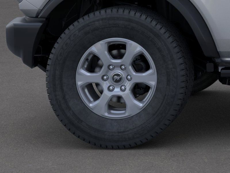 Vehicle image 22 of 26