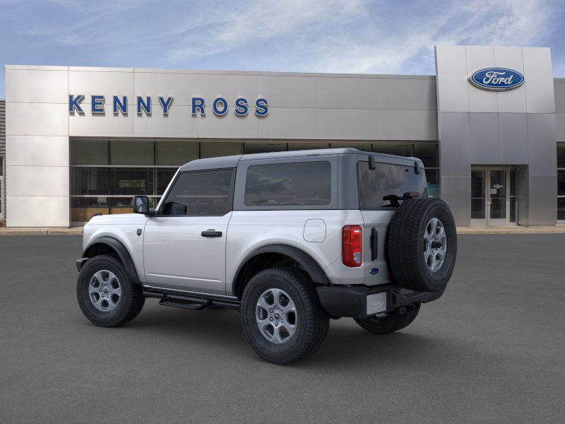 Vehicle image 7 of 26