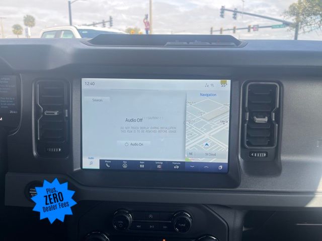 Vehicle image 14 of 24