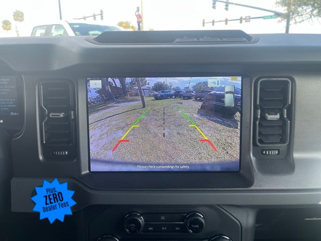 Vehicle image 15 of 24