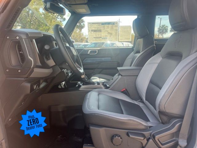 Vehicle image 10 of 24