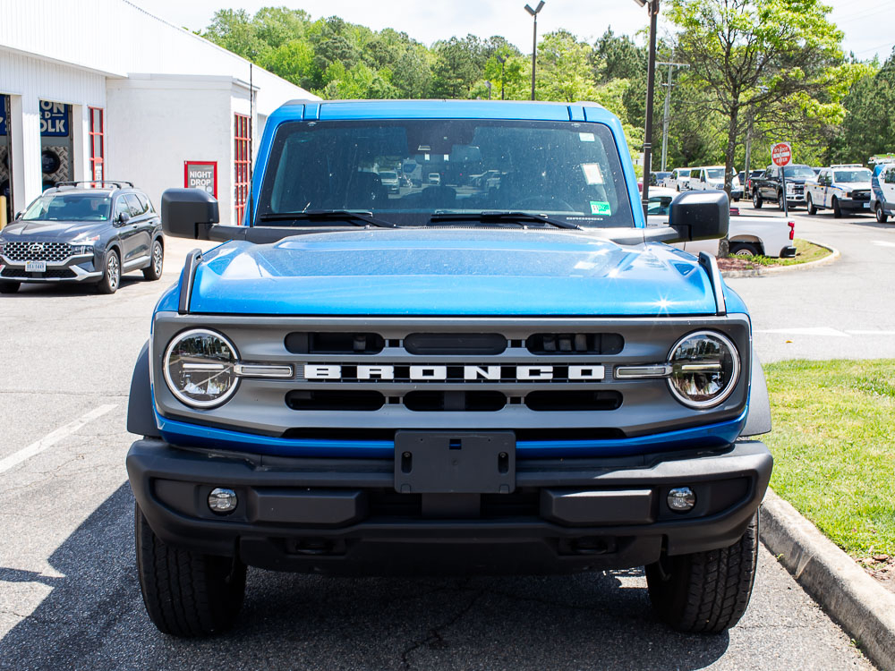 2024 Ford Bronco Big Bend Image 1 of 21