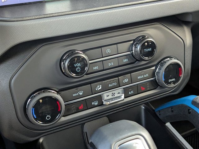 Vehicle image 24 of 35