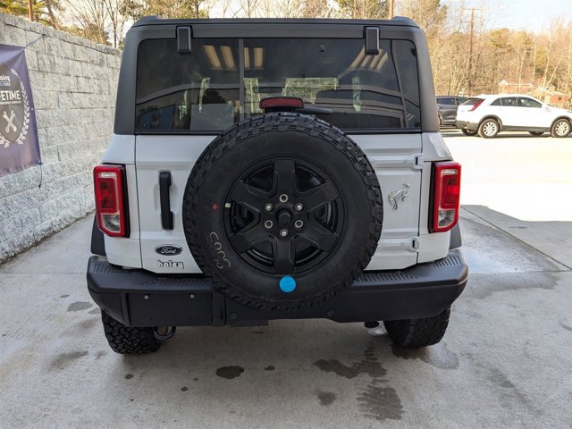 Vehicle image 8 of 35