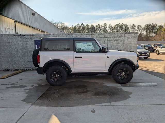 Vehicle image 4 of 35