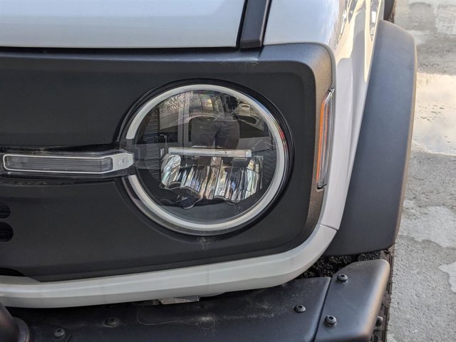 Vehicle image 9 of 35
