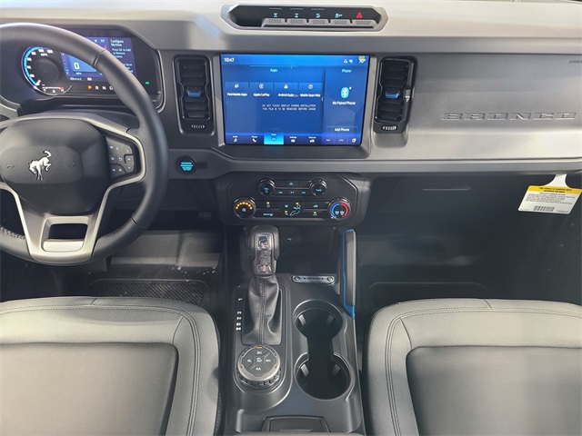 Vehicle image 20 of 38