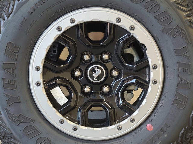 Vehicle image 12 of 38