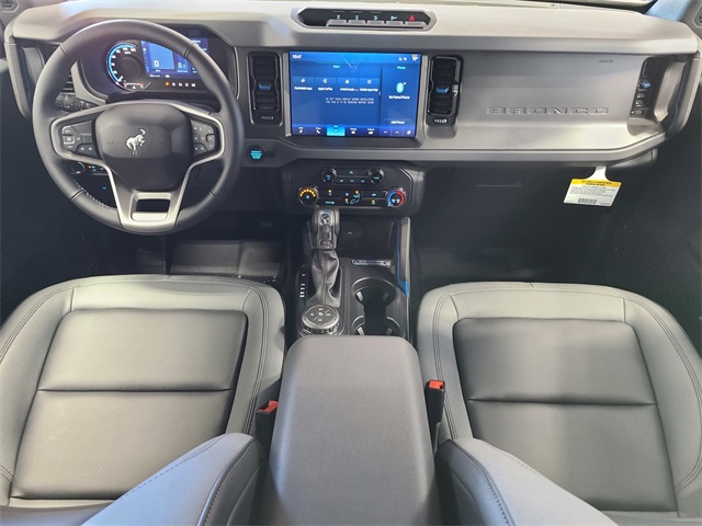 Vehicle image 19 of 38