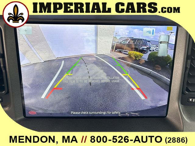 Vehicle image 12 of 26