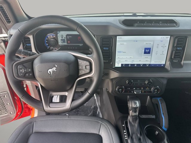 Vehicle image 9 of 31