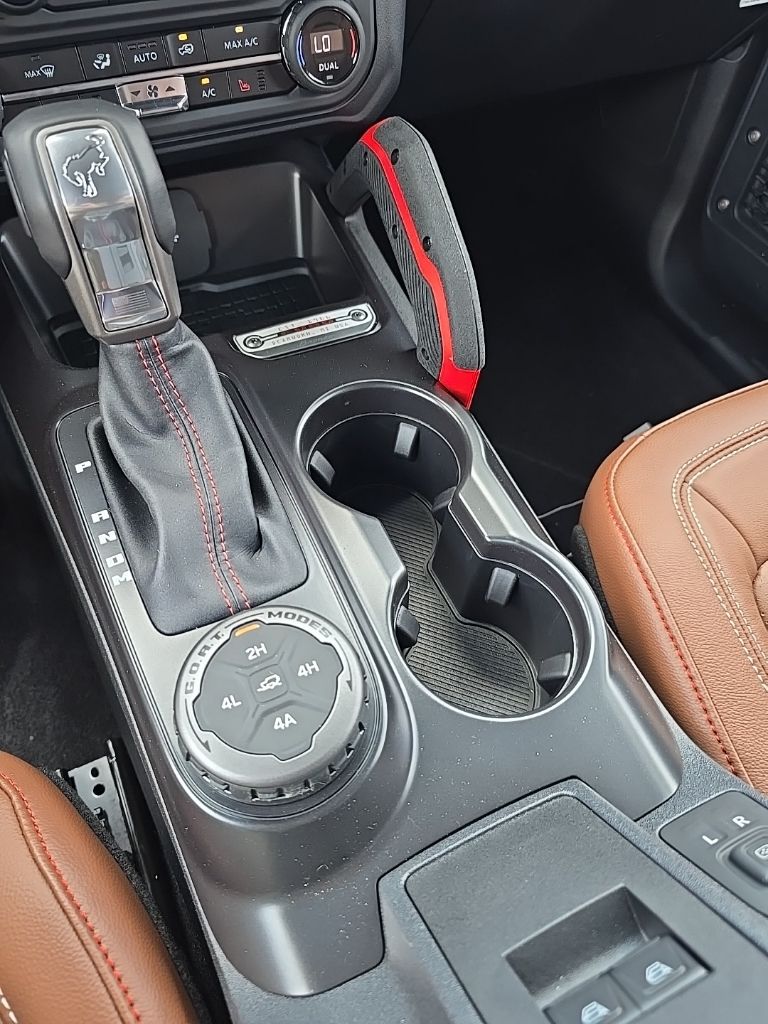 Vehicle image 40 of 41