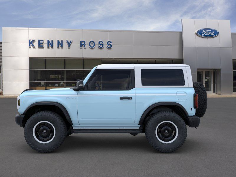 Vehicle image 12 of 41