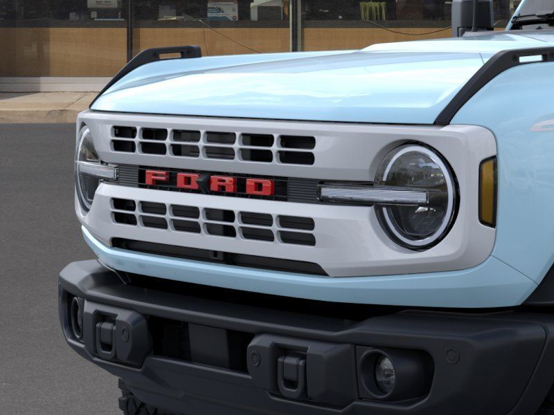 Vehicle image 24 of 41