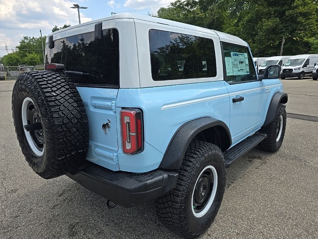 Vehicle image 7 of 41