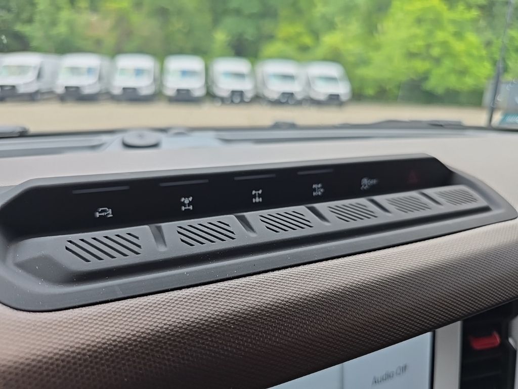 Vehicle image 41 of 41