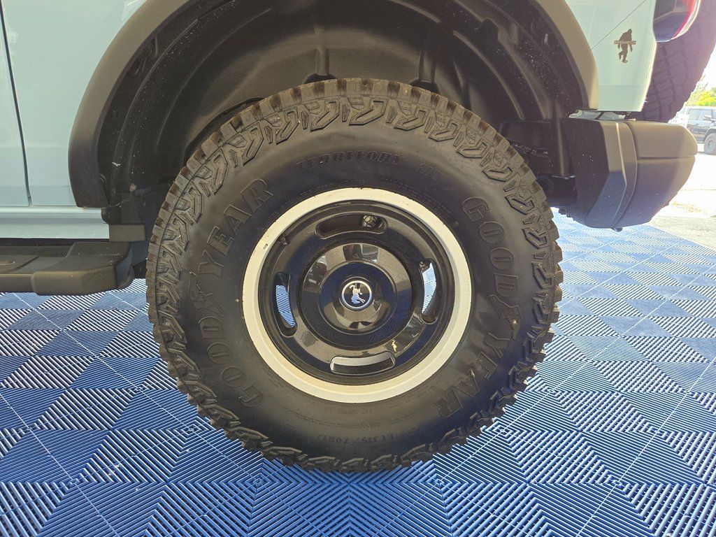 2024 Ford Bronco Heritage Limited Edition Image 5 of 28