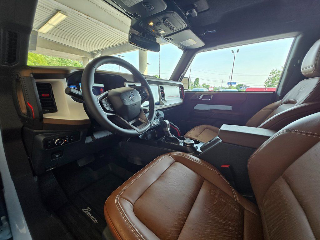 2024 Ford Bronco Heritage Limited Edition Image 25 of 28