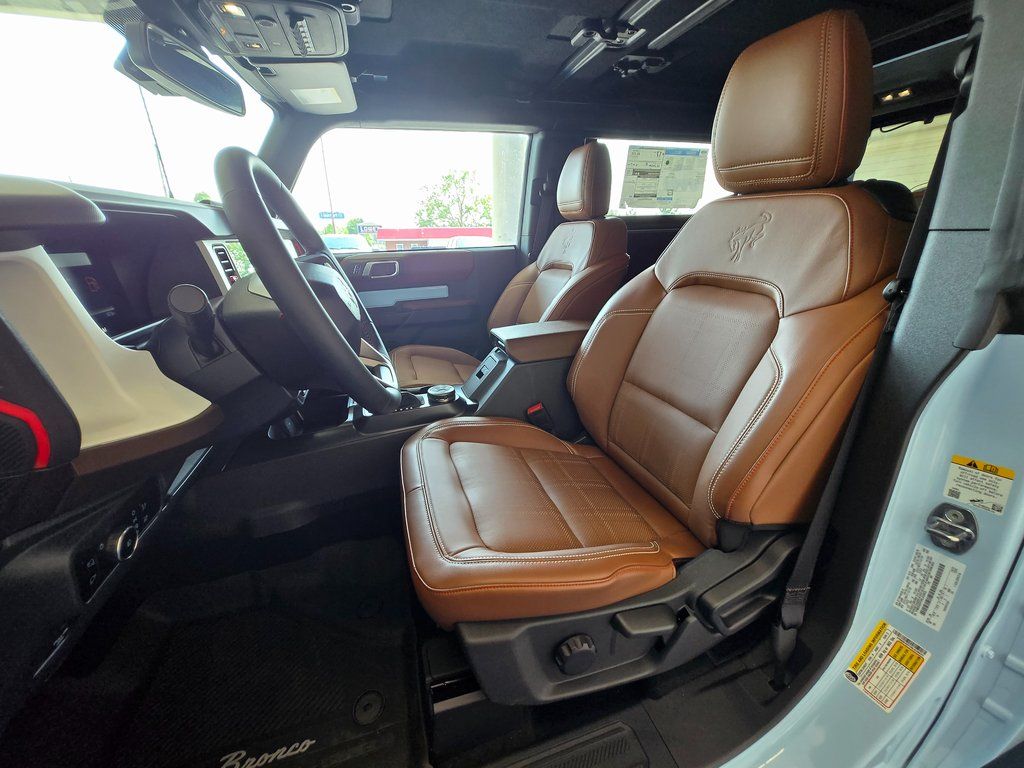2024 Ford Bronco Heritage Limited Edition Image 8 of 28