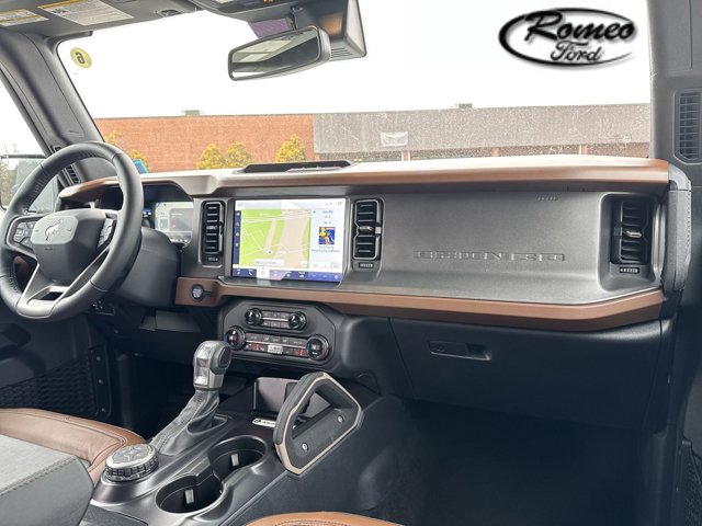 Vehicle image 19 of 36