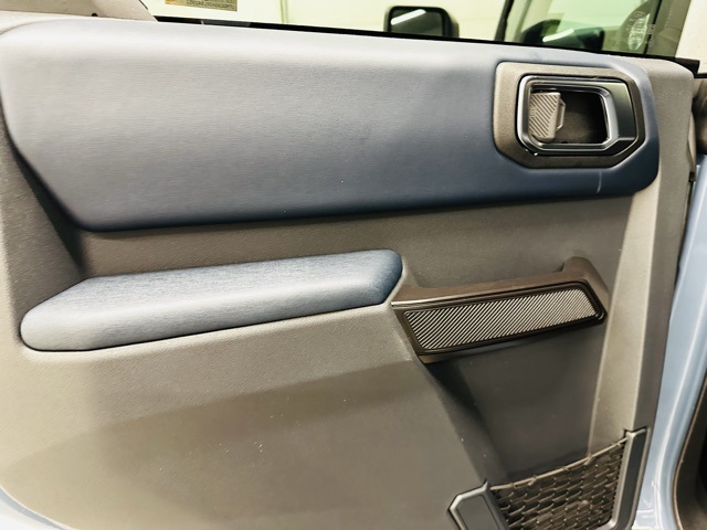 Vehicle image 24 of 45