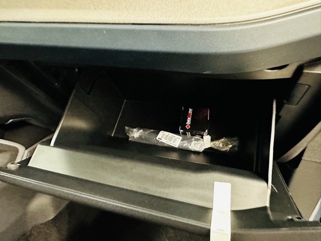 Vehicle image 14 of 45