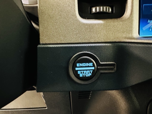 Vehicle image 36 of 45