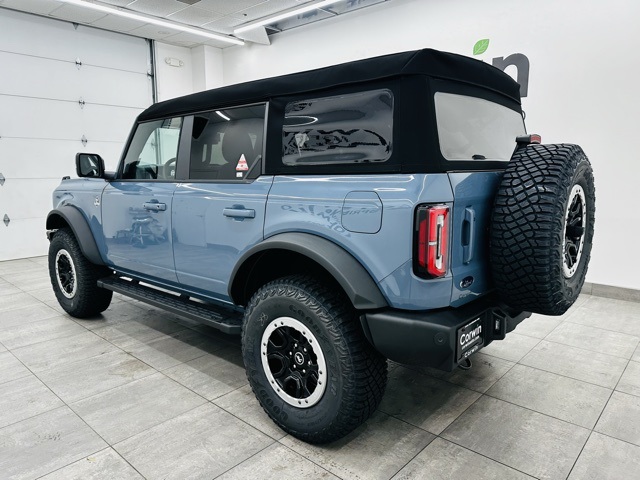 Vehicle image 6 of 45