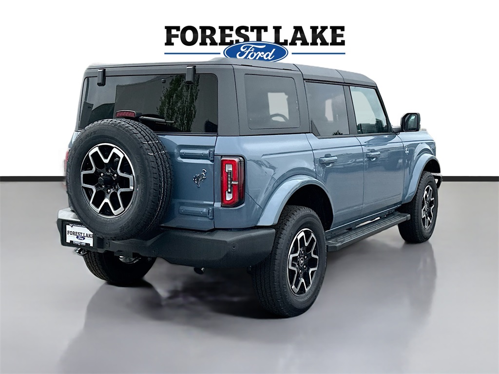 Vehicle image 3 of 4