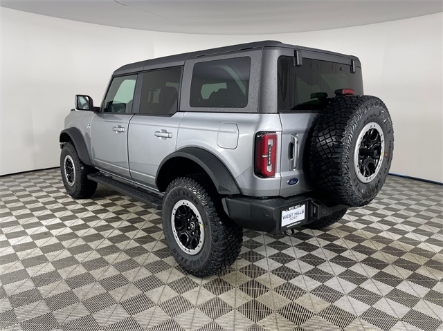 Vehicle image 6 of 24