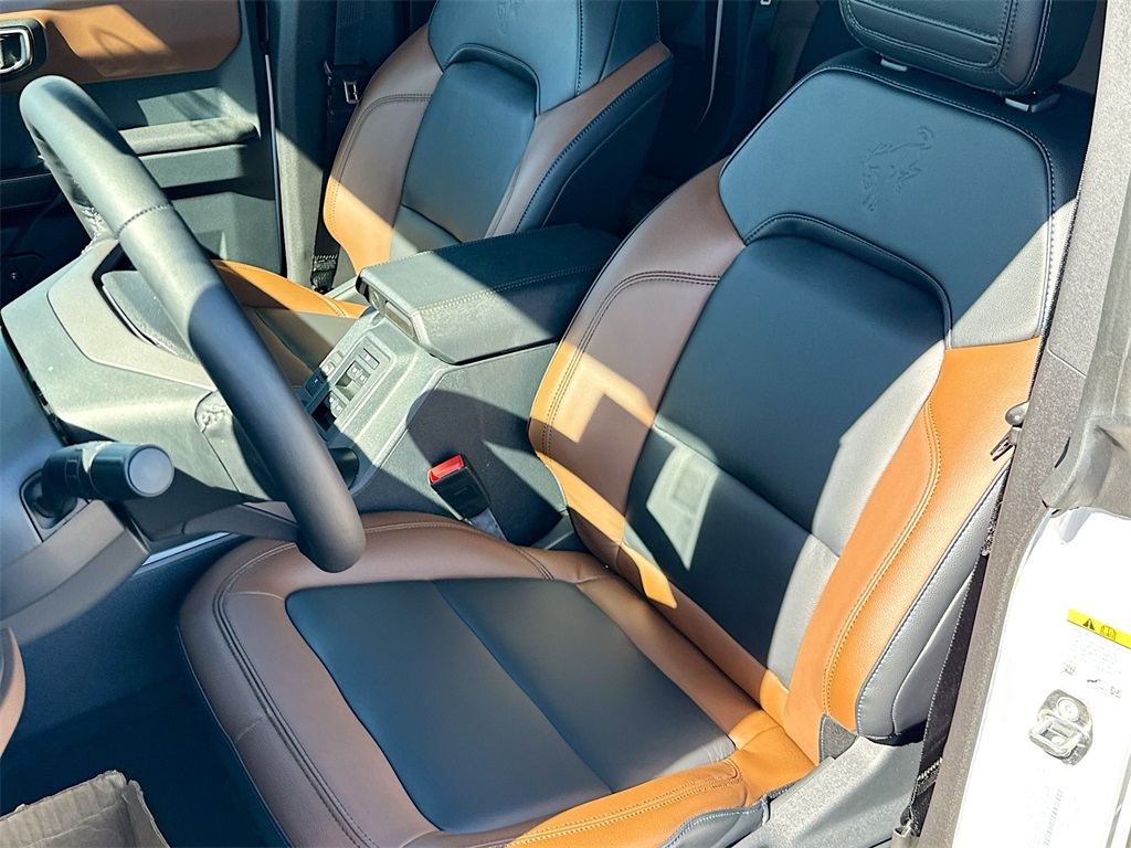 Vehicle image 12 of 22