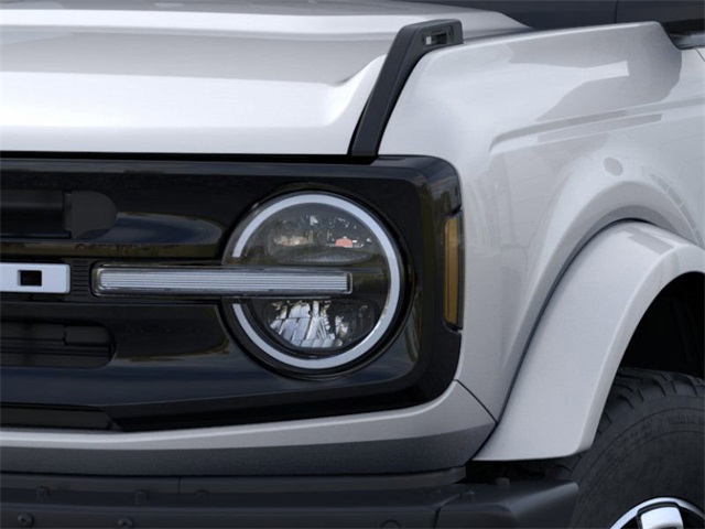 Vehicle image 20 of 25