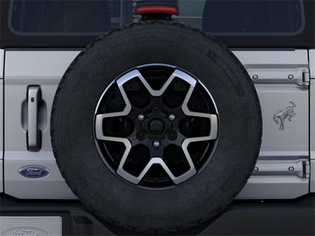 Vehicle image 24 of 25