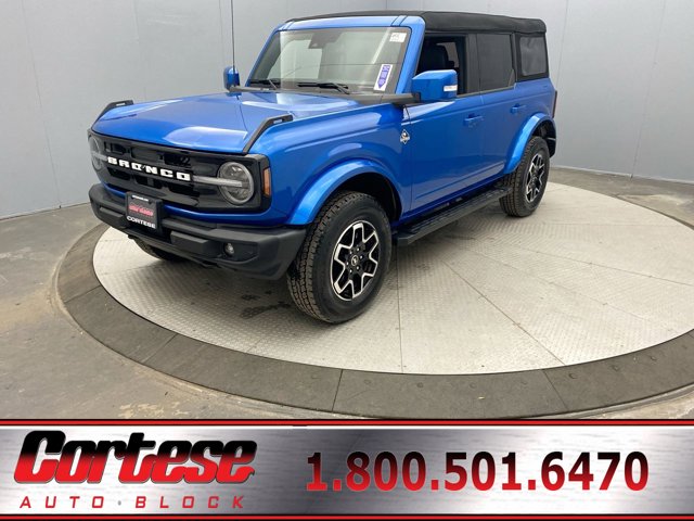 2024 Ford Bronco Outer Banks Image 1 of 25
