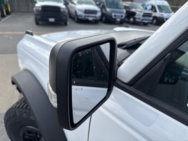 Vehicle image 23 of 26