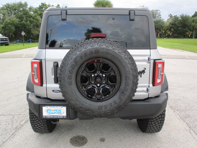 Vehicle image 6 of 26