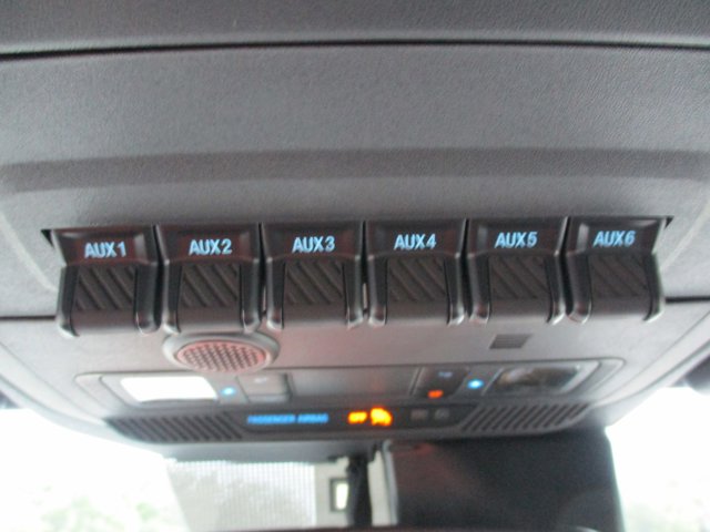 Vehicle image 20 of 26